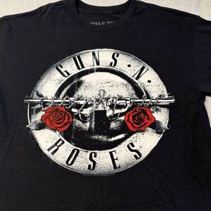 Guns N’ Roses “ Not In This Lifetime “ Tour T-Shirt , L , $20